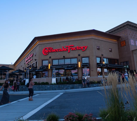 Danbury Fair Mall Information Center - Danbury, CT