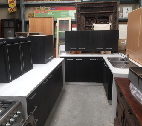 Red Neds Salvage And Second Hand