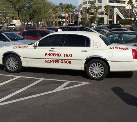 Phoenix Taxi. Lincoln Town Car #1