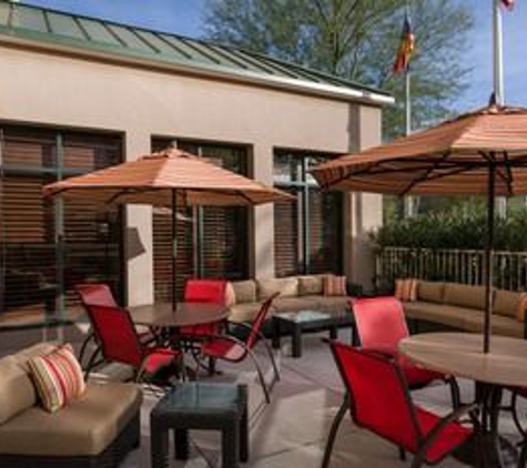 Hilton Garden Inn Phoenix Airport North - Phoenix, AZ