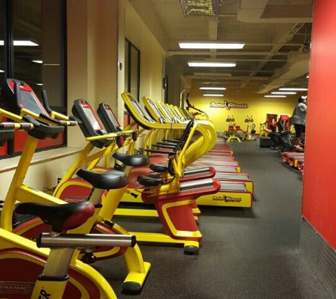 Retro Fitness - Brooklyn, NY