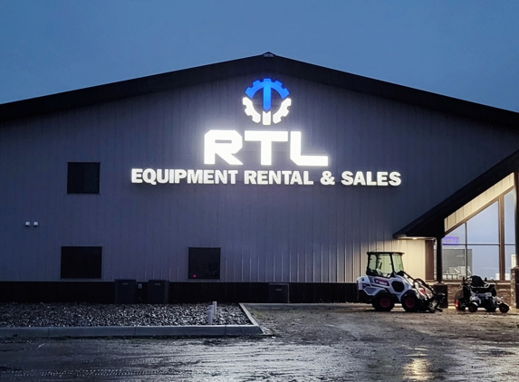 RTL Equipment - Big Lake, MN. RTL Equipment - Early Morning