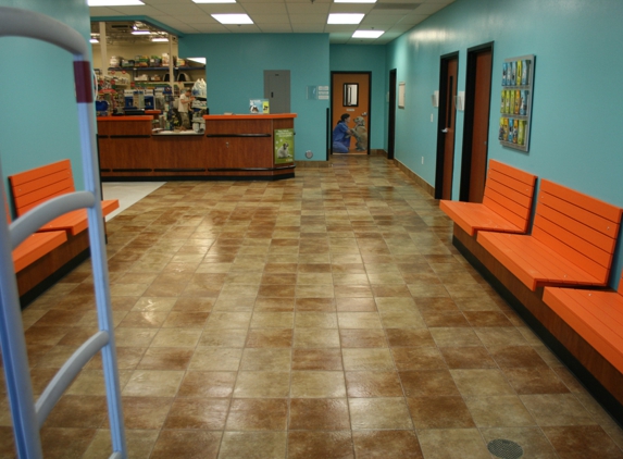 Banfield Pet Hospital - Savannah, GA