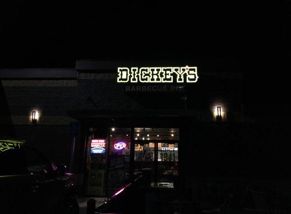 Dickey's Barbecue Pit - Woodland, CA