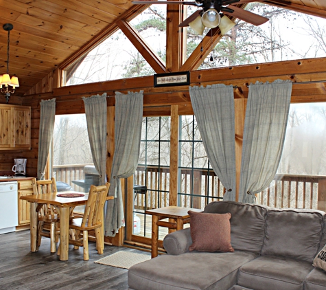 Valley View Cabins - Sugar Grove, OH