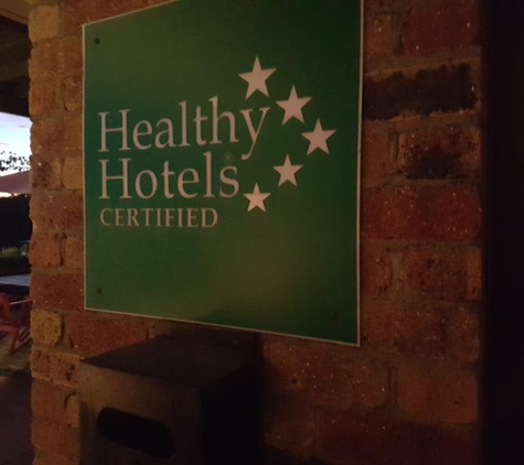 Great Eastern Motor Inn - Monkland, QLD. Uncertified Accreditation