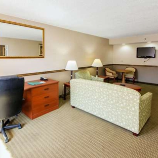 Quality Inn & Suites Conference Center - New Port Richey, FL