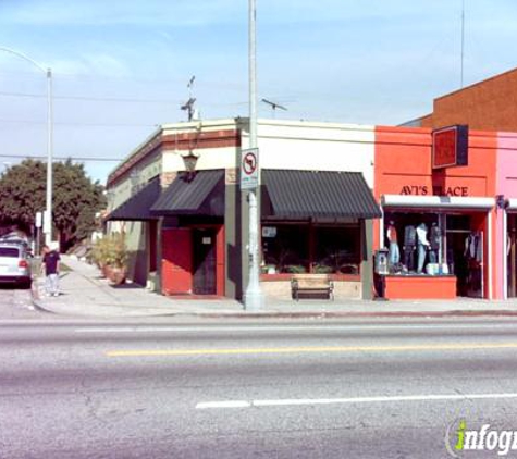 Snake Pit Alehouse Whiskey Bar & Kitchen - Los Angeles, CA