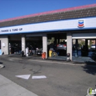 SpeeDee Oil Change and Tune-Up