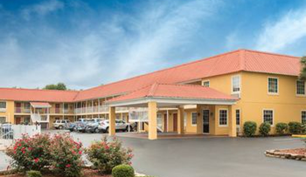 Days Inn - Barnwell, SC