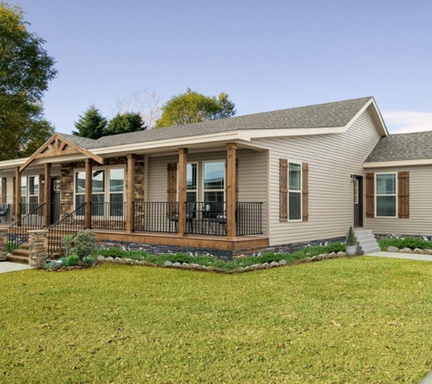 Country Comfort Homes - Hot Springs National Park, AR. 3BR 2 1/12 Bath w/ Two Living Rooms Front & Back Porch Modular Hm