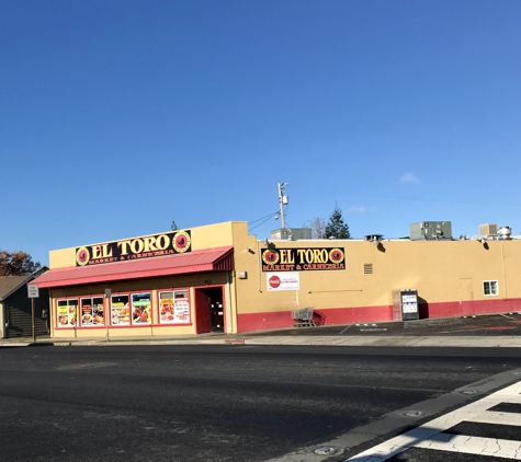 El Toro Market - Oakdale, CA