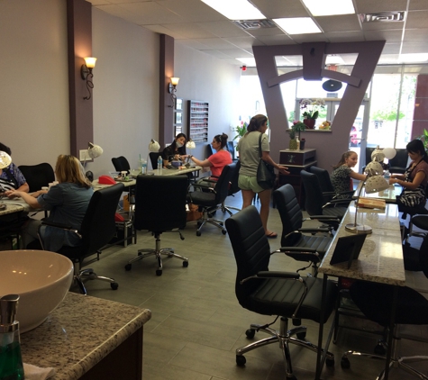 V Nail Spa - Hurst, TX