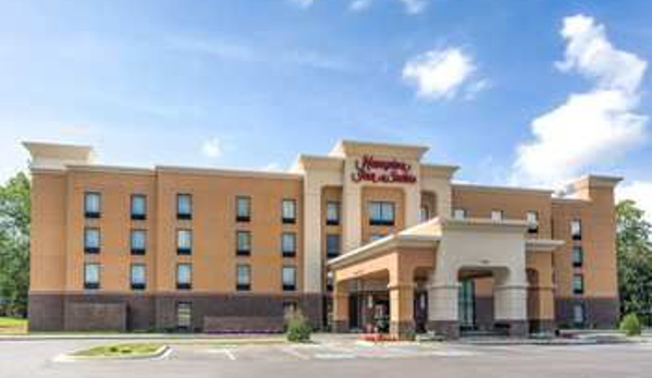 Hampton Inn & Suites Manchester - Manchester, TN