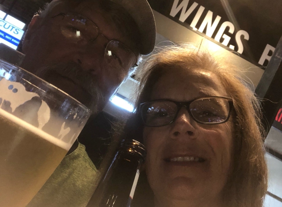 Buffalo Wild Wings - Jacksonville, FL