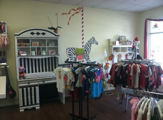 Wee Boutique - Apollo Beach, FL