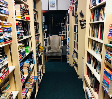 B Street Books - San Mateo, CA