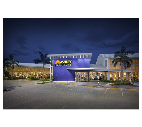 Ashley HomeStore - Boca Raton, FL