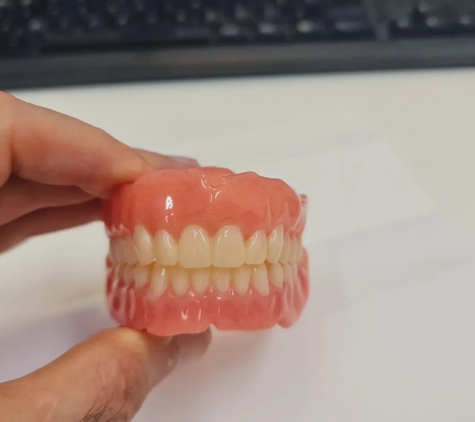 Right Dentures - Wanniassa, ACT
