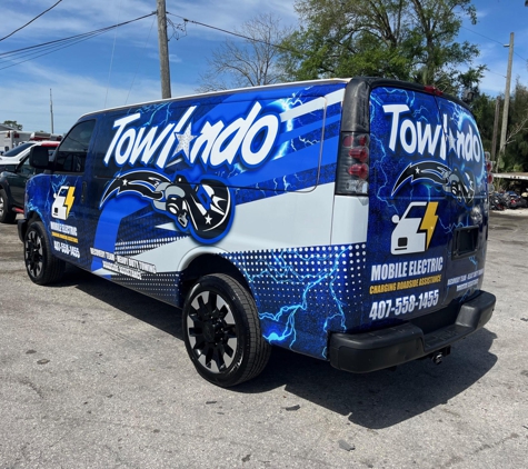 Towlando Towing & Recovery - Kissimmee, FL