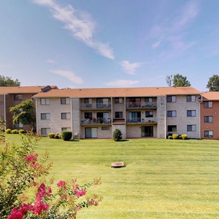 Gainsborough Court Apartments - Fairfax, VA