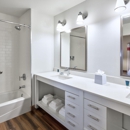 Four Points by Sheraton Dallas Fort Worth Airport North - Lodging