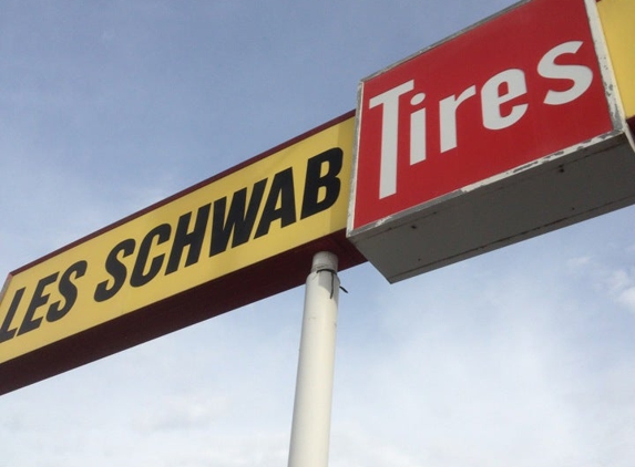 Les Schwab Tires - Richland, WA