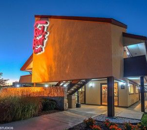 Red Roof Inn - Michigan City, IN