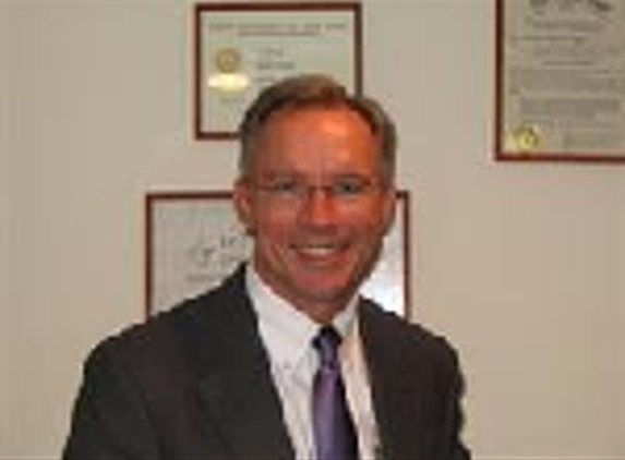 Dr. Brian T Lynch, OD - Branford, CT