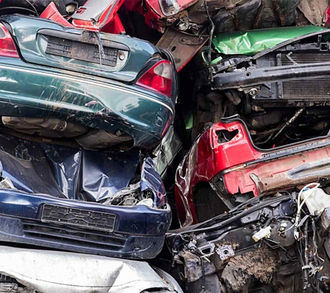 Murwillumbah Motor Wreckers & Towing - South Murwillumbah, NSW. We’ve Been Providing Professional Auto-Wrecking Services For Private & Commercial Customers For More Than 25 Years