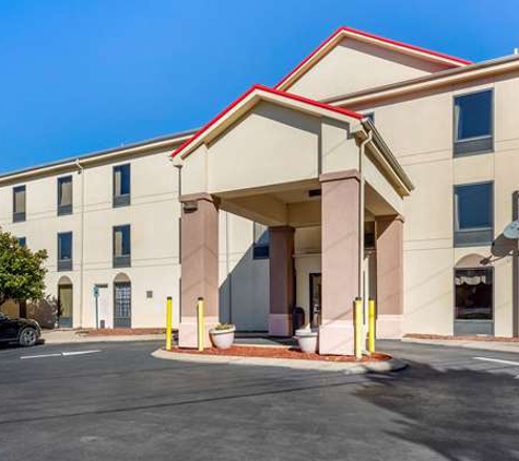 Econo Lodge - Chattanooga, TN