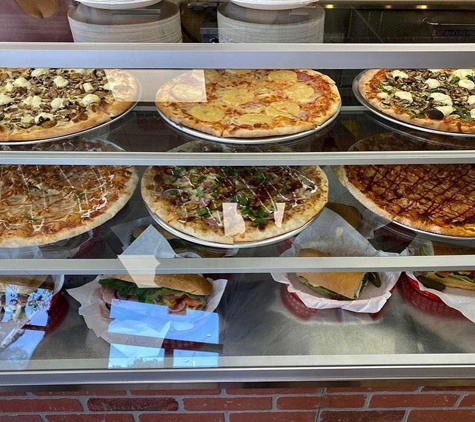 Maya's Gourmet Pizza - San Diego, CA