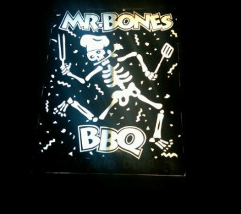 Mr Bones BBQ - Holmes Beach, FL