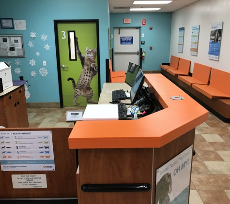 Banfield Pet Hospital - Lancaster, PA