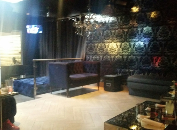 Pearl Restaurant and Lounge - Atlanta, GA. VIP area