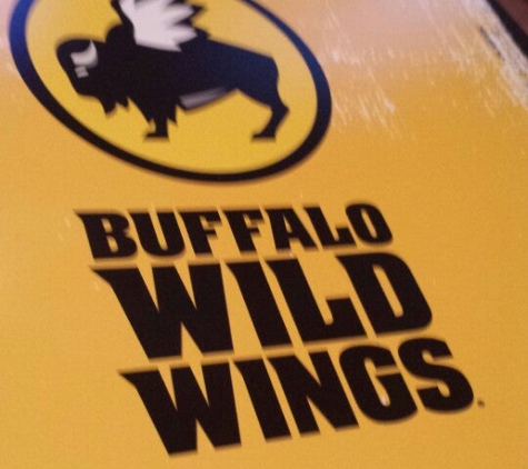 Buffalo Wild Wings - Lees Summit, MO