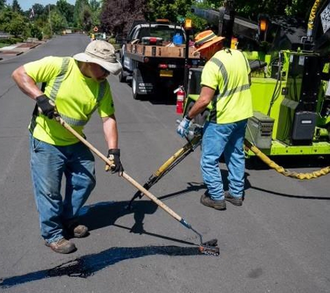 M Wells Asphalt - Paving Contractor - Copley, OH