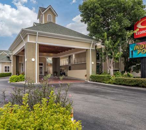 Econo Lodge - Pigeon Forge, TN