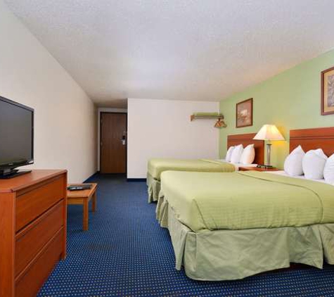 Americas Best Value Inn - Wisconsin Dells, WI