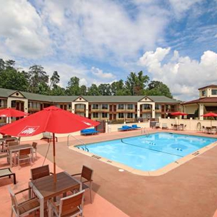 Econo Lodge - Pilot Mountain, NC