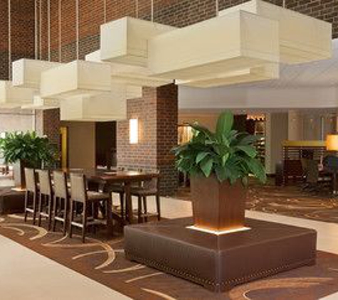 Sheraton Indianapolis Hotel at Keystone Crossing - Indianapolis, IN