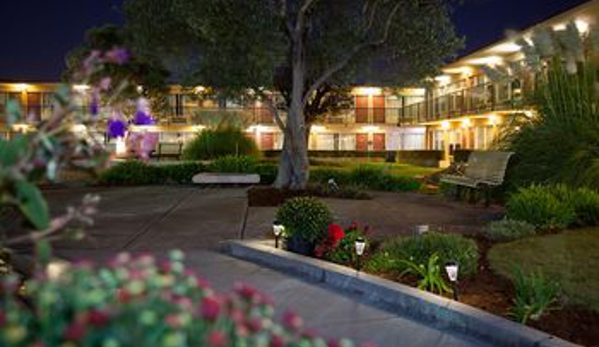 Park Pointe Hotel - South San Francisco, CA