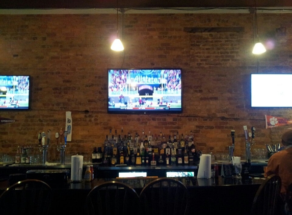 Pour Sports Pub - Greer, SC