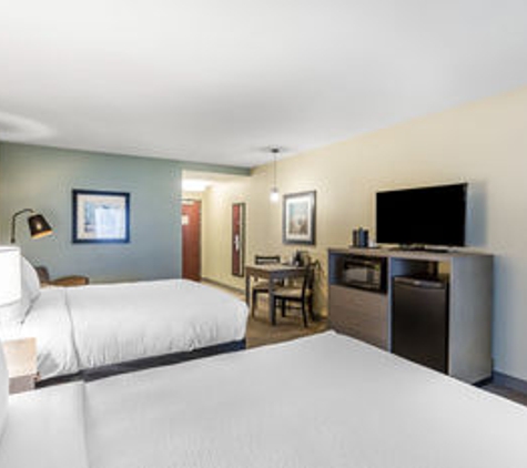 Ascend Hotel Collection - Chincoteague Island, VA