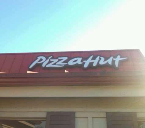 Pizza Hut - Greensboro, NC