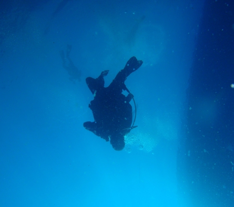 Kerry's Scuba Dive and Travel - Christiana, TN