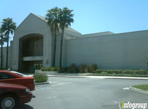 Macy's - Moreno Valley, CA