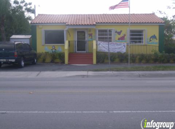 Nanas Child Care Learning Center - Hialeah, FL