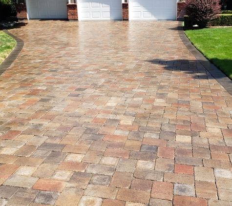 Custom Pavers & Design, LLC - Redmond, WA