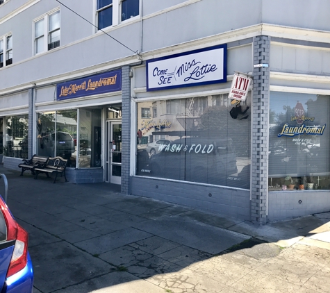 Lake Merritt Laundromat - Oakland, CA